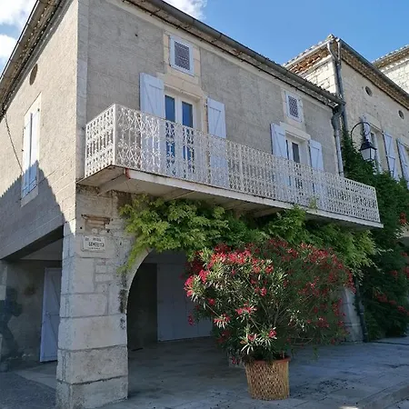 Holiday home Cahors Sud : Maison Quercynoise Avec Vue Sur Place Du Village